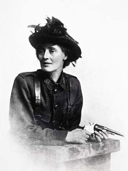 Photographic postcard of the Countess Markievicz wearing the uniform of the Irish Citizen Army.