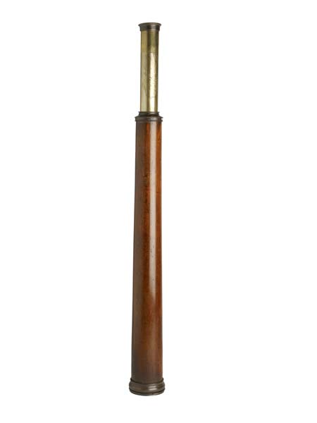 The Wapping mathematical instrument maker, Thomas Ripley made this mahogany wood and brass telescope.