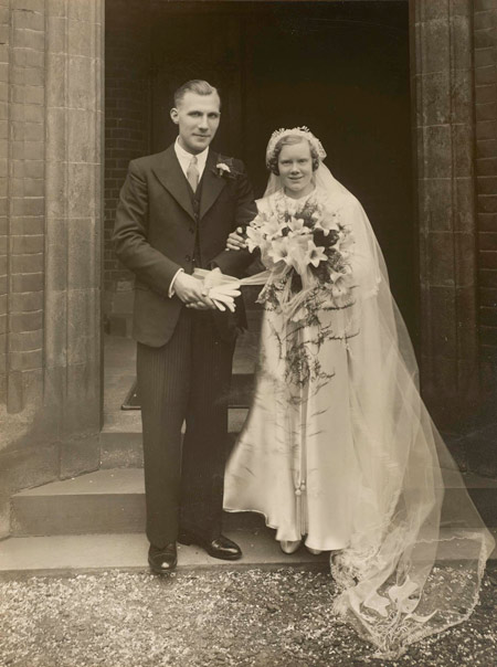 Elizabeth Amelia Katherine Marner married to James Albert Wray