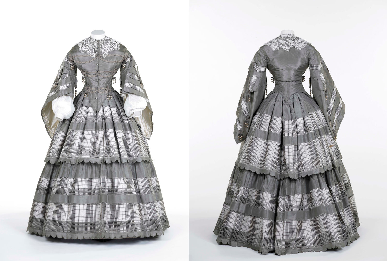 Victorian dress of silk taffeta
