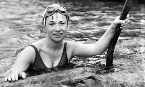 Margaret White – training in Leigh swimming pool, 1961
(Courtesy of Margaret White-Wrixon)