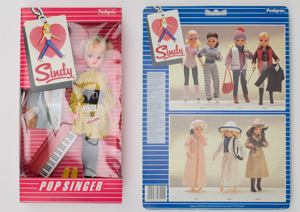 Sindy dolls in packaging