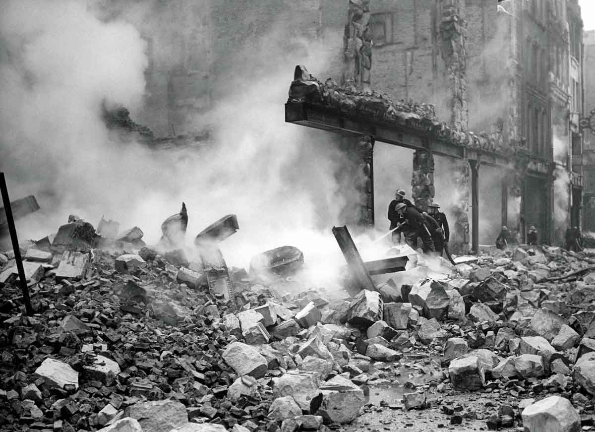 On 29 December 1940, known as ‘Red Sunday’, the City of London was hit by one of the heaviest night raids of the Blitz. Some of the worst damage occurred around St Paul's and Paternoster Row.