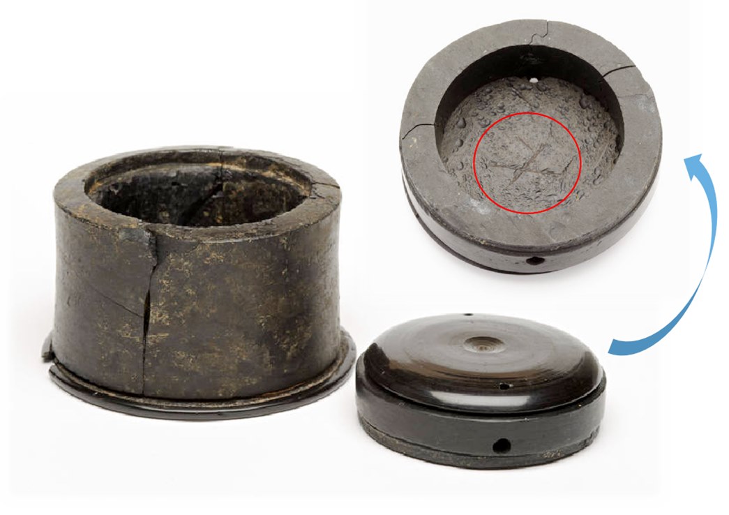 The lid of the stone and jet canister was marked on the inside with an “x”, but we don’t know what it stands for. (ID no.: SRP98[15311]<294>)