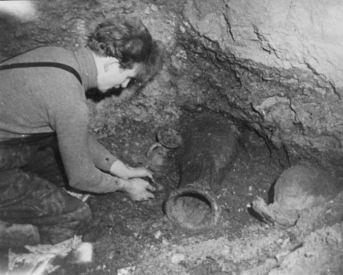 An amphora discovered in the 1950s.