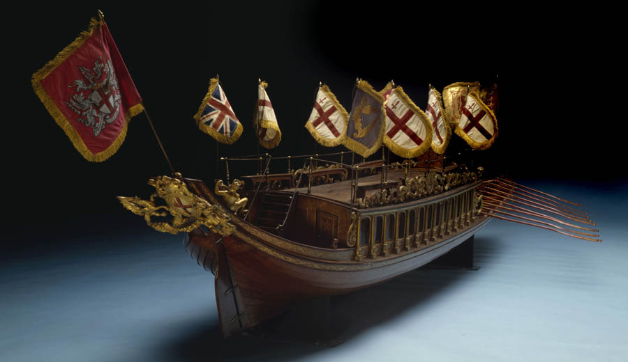 Royal barge model.jpg