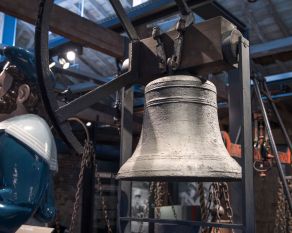 Time-bell used to summon dock-workers to warehouses in the Port of London.